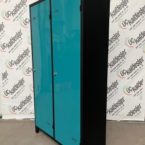 çatılı kirli temiz soyunma dolabı